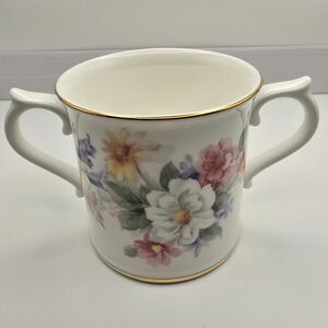 Vintage Royal Doulton 1982 England Tea/Coffee Cup  Bone China